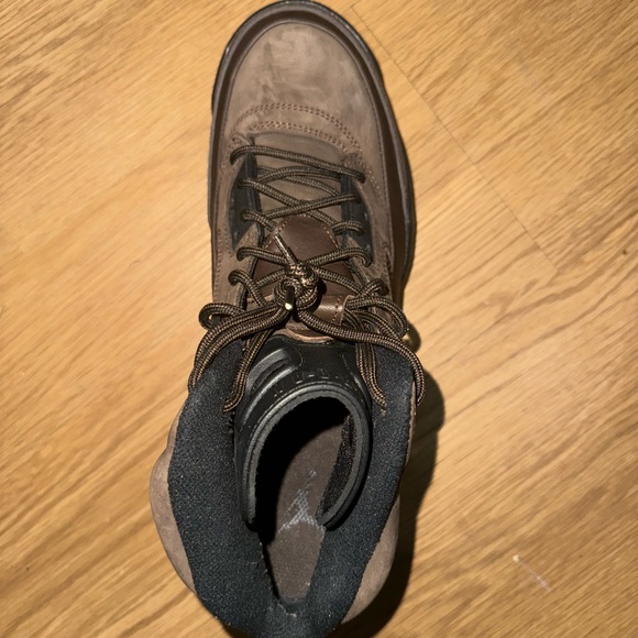 Jordan - Picture 2 of 5